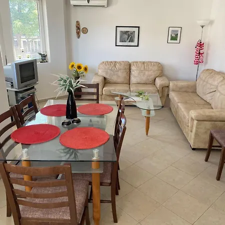 Apartment Lovely 3 Bedroom Flat - Ravda Sun Sea 2