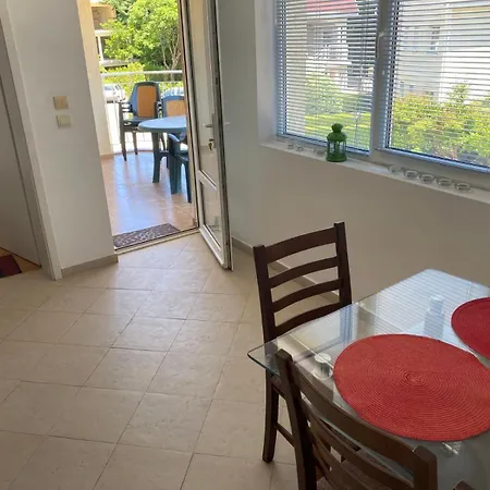 Lovely 3 Bedroom Flat - Ravda Sun Sea 2 *