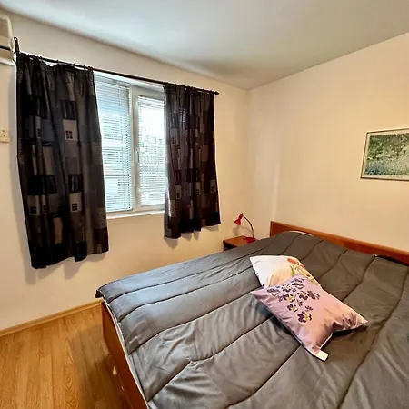 Lovely 3 Bedroom Flat - Ravda Sun Sea 2 Apartment *